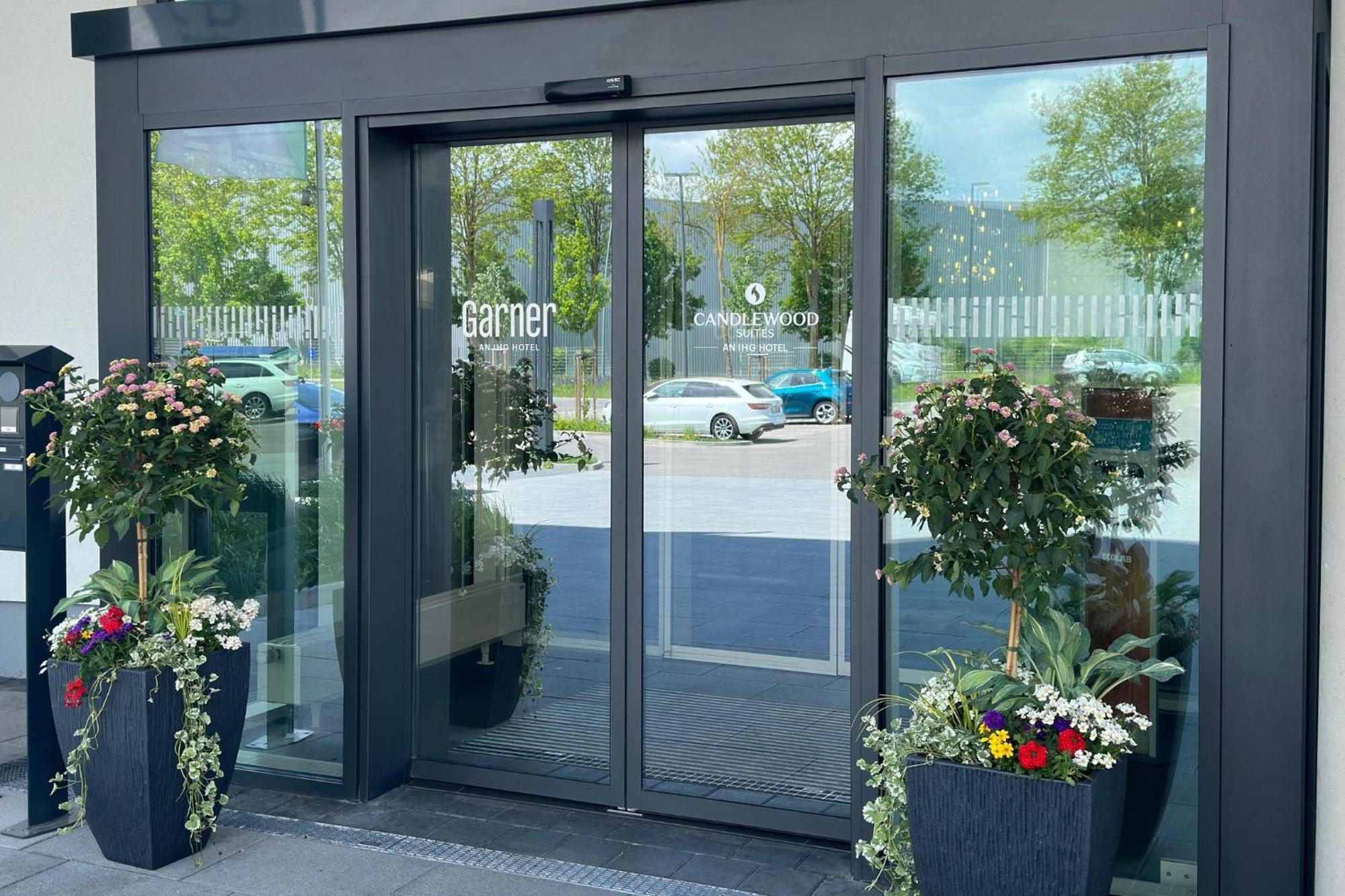 Candlewood Suites Augsburg ゲルストホーフェン エクステリア 写真